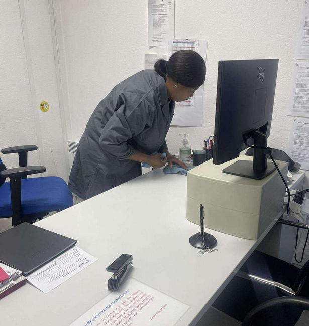 technicienne de surface (doss.acimenage)